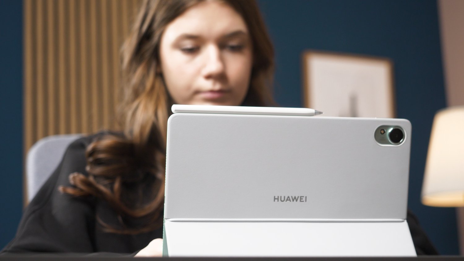 Tablet HUAWEI MatePad 11.5 S 2026 to naprawdę praktyczny wybór na początek kariery. Możesz łatwo przenieść na niego swoje codzienne obowiązki, a także liczyć na niego, gdy chodzi o hobby