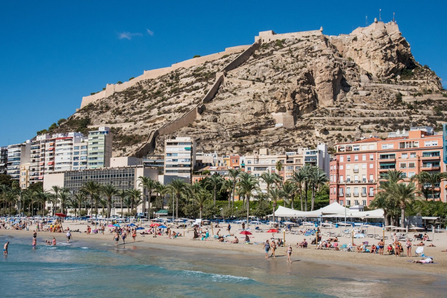 Masz wolne w weekend czerwcowy? Najtańsze kierunki na krótki wyjazd.