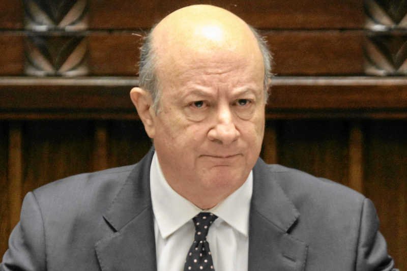 Dla Jacka Rostowskiego trudno jest znaleźć miejsce na listach do PE, ale PO i tak go gdzieś upchnie