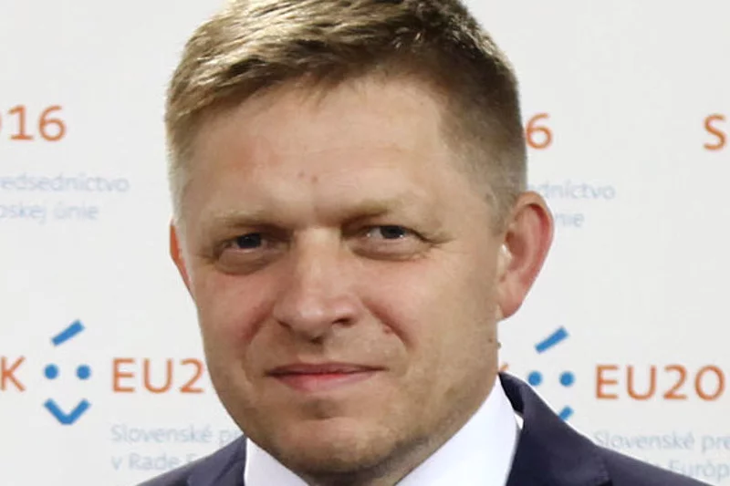 Robert Fico założył socjaldemokratyczną partię SMER w 1999 r.