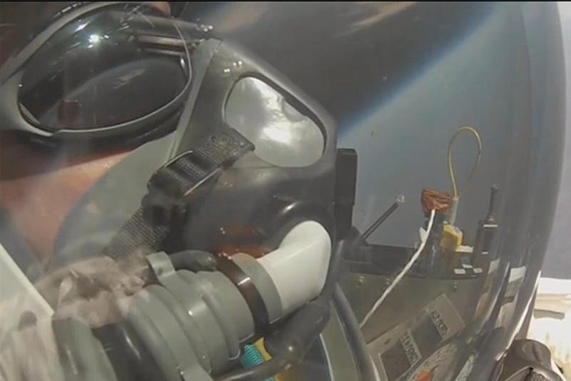 Rekord Baumgartnera pobity! Alan Eustace z Google'a skoczył z 41 km i przekroczył granicę dźwięku