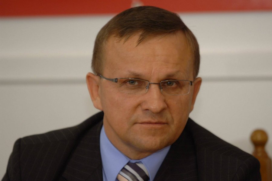 Marek Matuszewski stworzył układ powiązań rodzinnych w Zgierzu. Został zawieszony w prawach członka PiS.