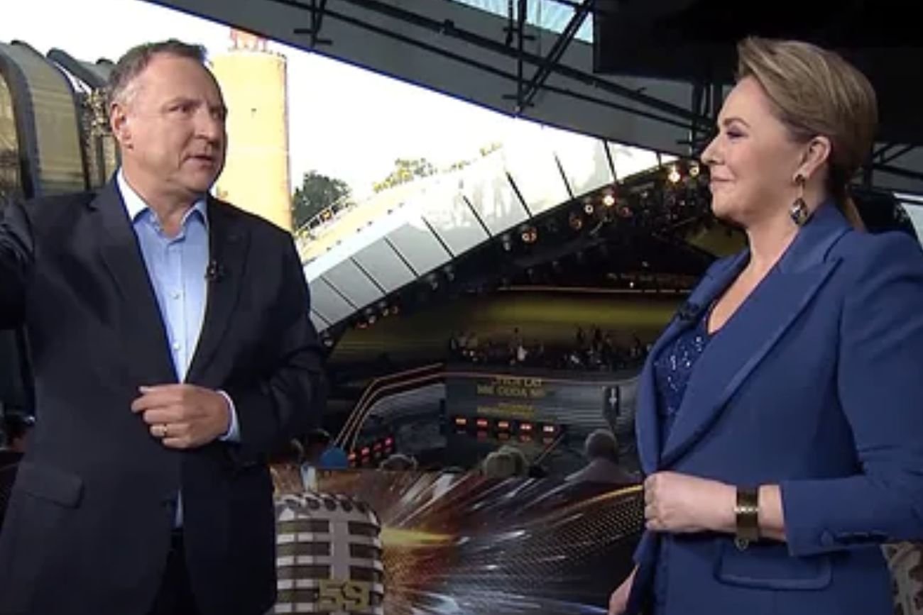 Wywiad Danuty Holeckiej z Jackiem Kurskim.