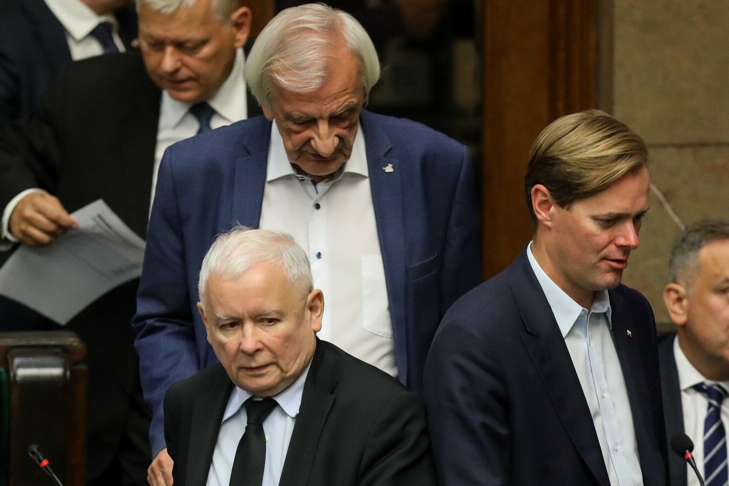 Na zdjęciu: Jarosław Kaczyński, Ryszard Terlecki i Jarosław Krajewski w Sejmie