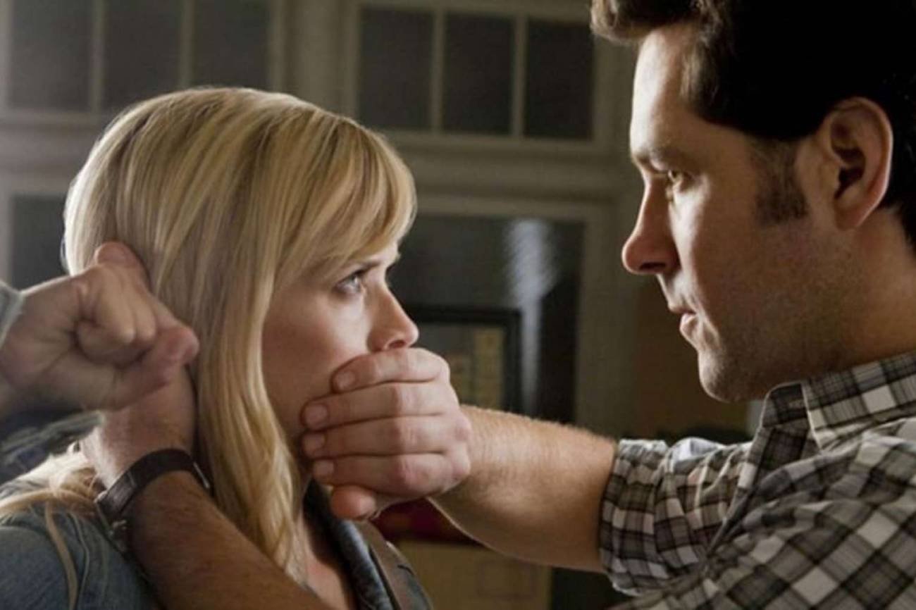 Jak rozstają się Polacy? Każą oddawać prezenty i pierścionki zaręczynowe