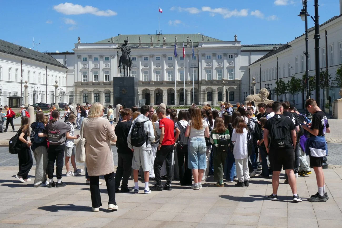 Roczna pensja prezydenta Polski nie wystarczy na zakup kawalerki w Warszawie