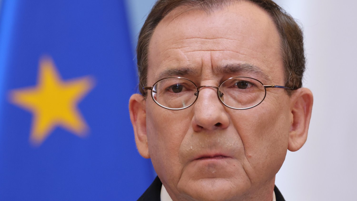 Komisja Europejska o Kamińskim i Wąsiku z PiS. Jasne stanowisko Brukseli.