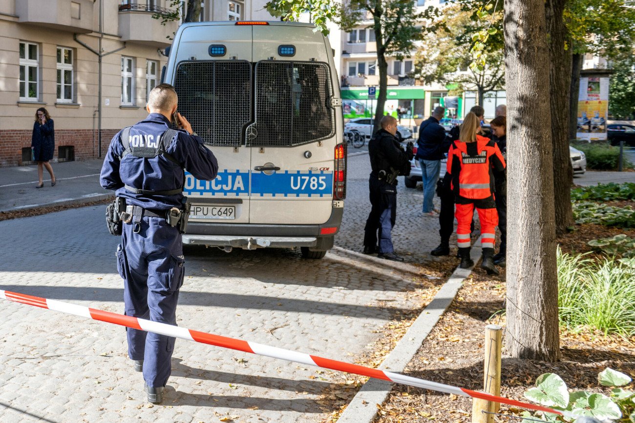 Atak nożownika na poznańskim Łazarzu. Nie żyje 5-latek dźgnięty nożem