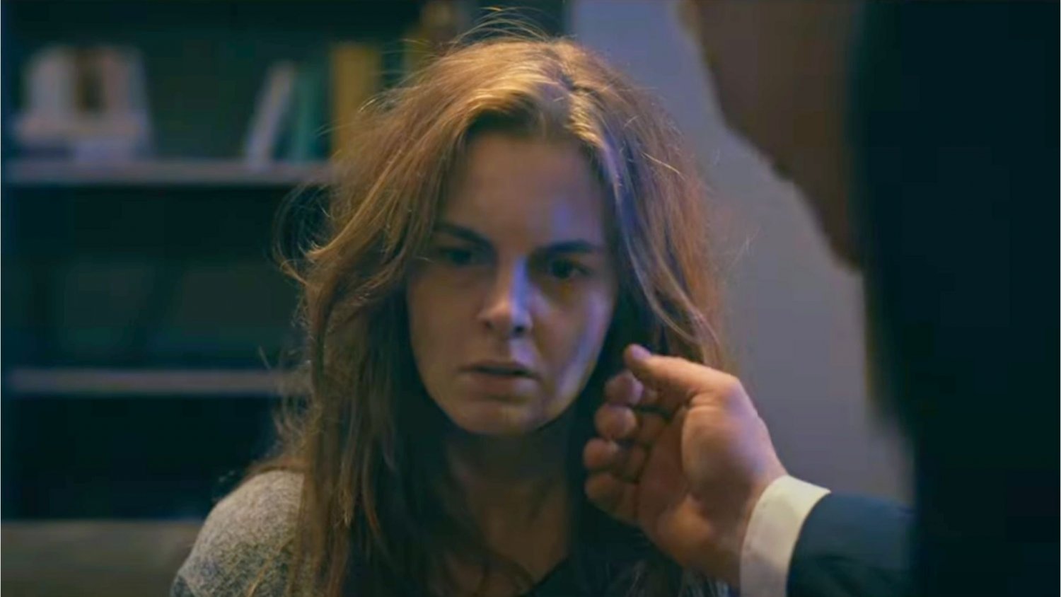 Usłyszała od syna: "Szkoda, iż nie masz męża, to by cię w mordę bił!". Zabrała go na "Dom dobry"