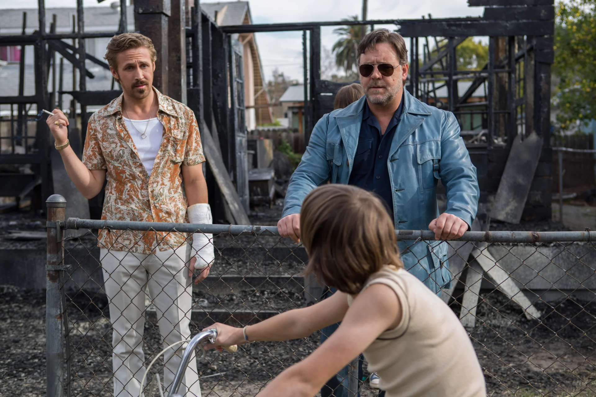 filmy podobne do Zabójczego wesela Ryan Gosling i Russell Crowe w Nice Guys
