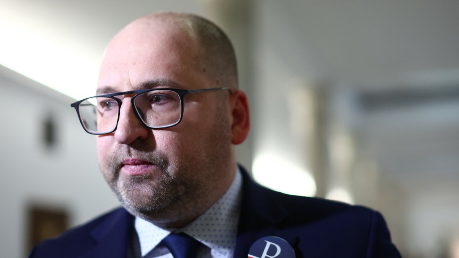 Adam Bielan jest jedną z postaci w aferze NCBiR