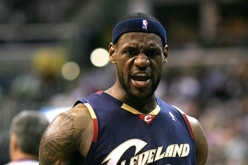 Widzowie pokochali "Kosmiczny mecz". Po latach zostanie nakręcona jego kontynuacja. Zagra w niej LeBron James.