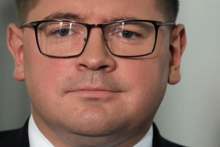 Posłowie PiS ocenili, czy przyznaliby koncesję TVN24. Na zdjęciu Tomasz Rzymkowski.