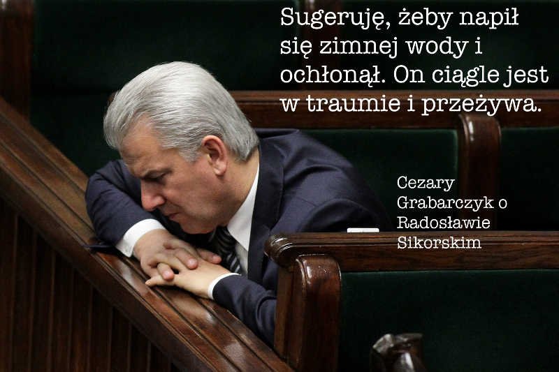 Cezary Grabarczyk jest jednym ze stronników Ewy Kopacz i krytykuje tych, którzy kwestionują jej przywództwo.