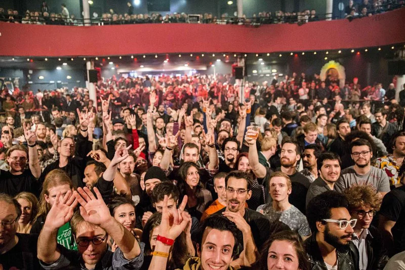 Zdjęcie w klubie Bataclan zrobione tuż przed zamachem