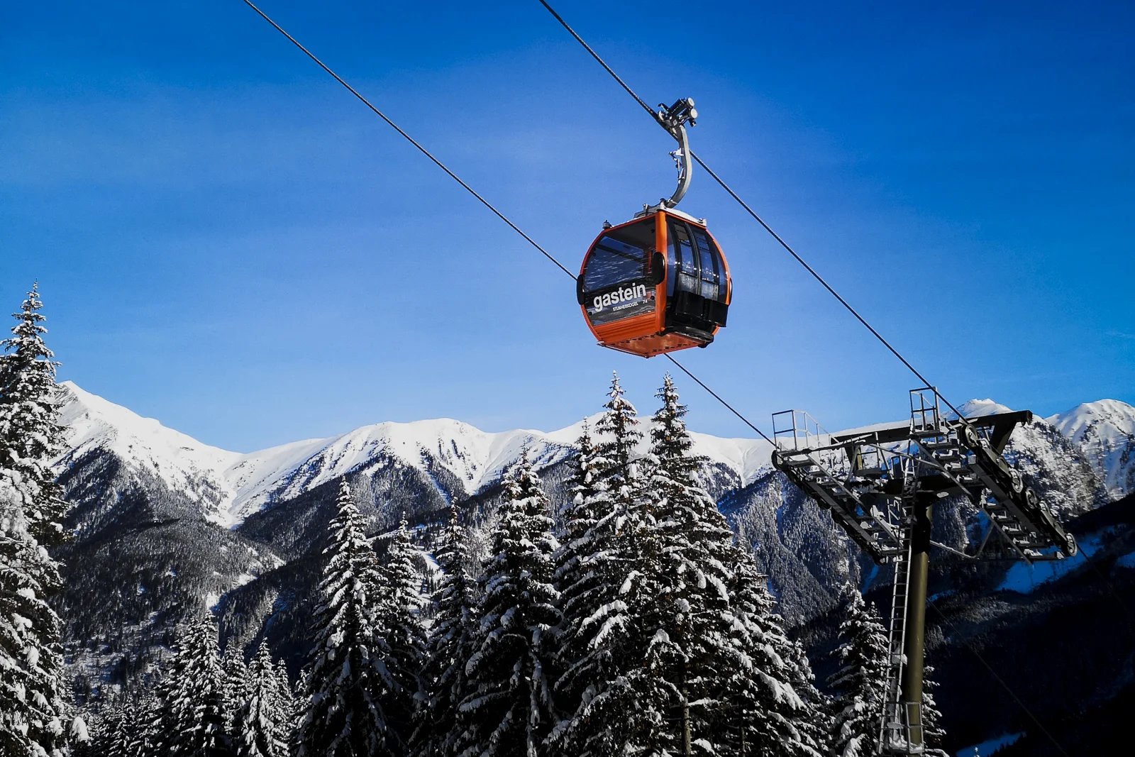 Czy warto planować wyjazd na narty lub snowboard w sezonie 2020/2021?