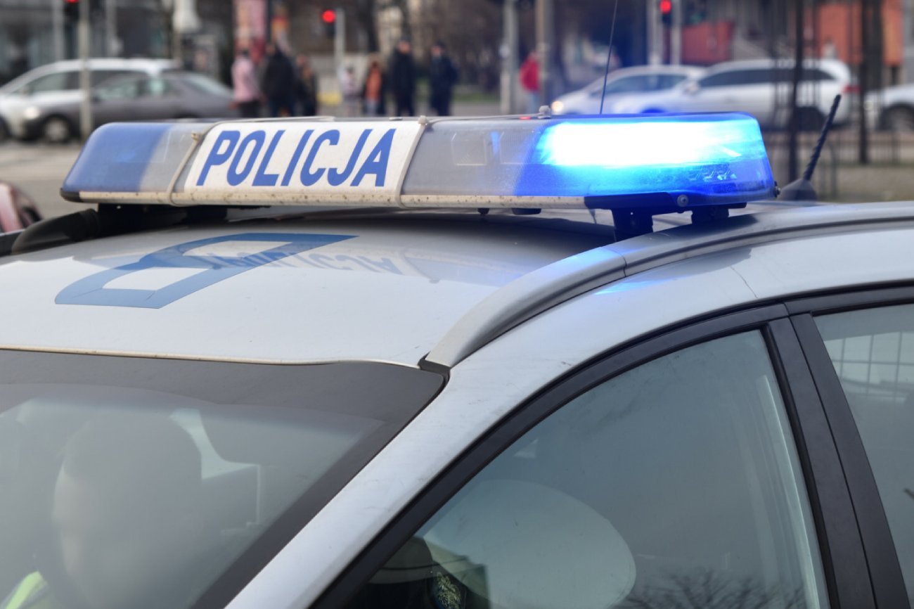 Nożownik, który zaatakował mężczyznę w Warszawie, został zatrzymany.