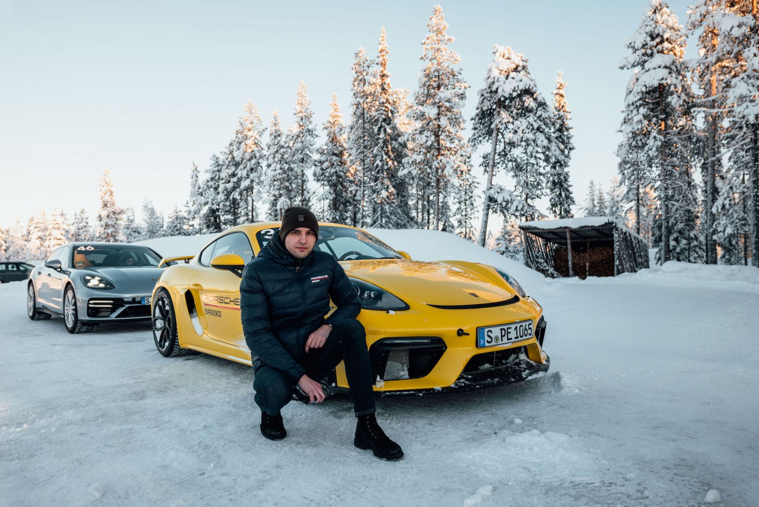 W Laponii brałem udział w Porsche Ice Experience. To specjalne szkolenie z jazdy po śniegu i lodzie.