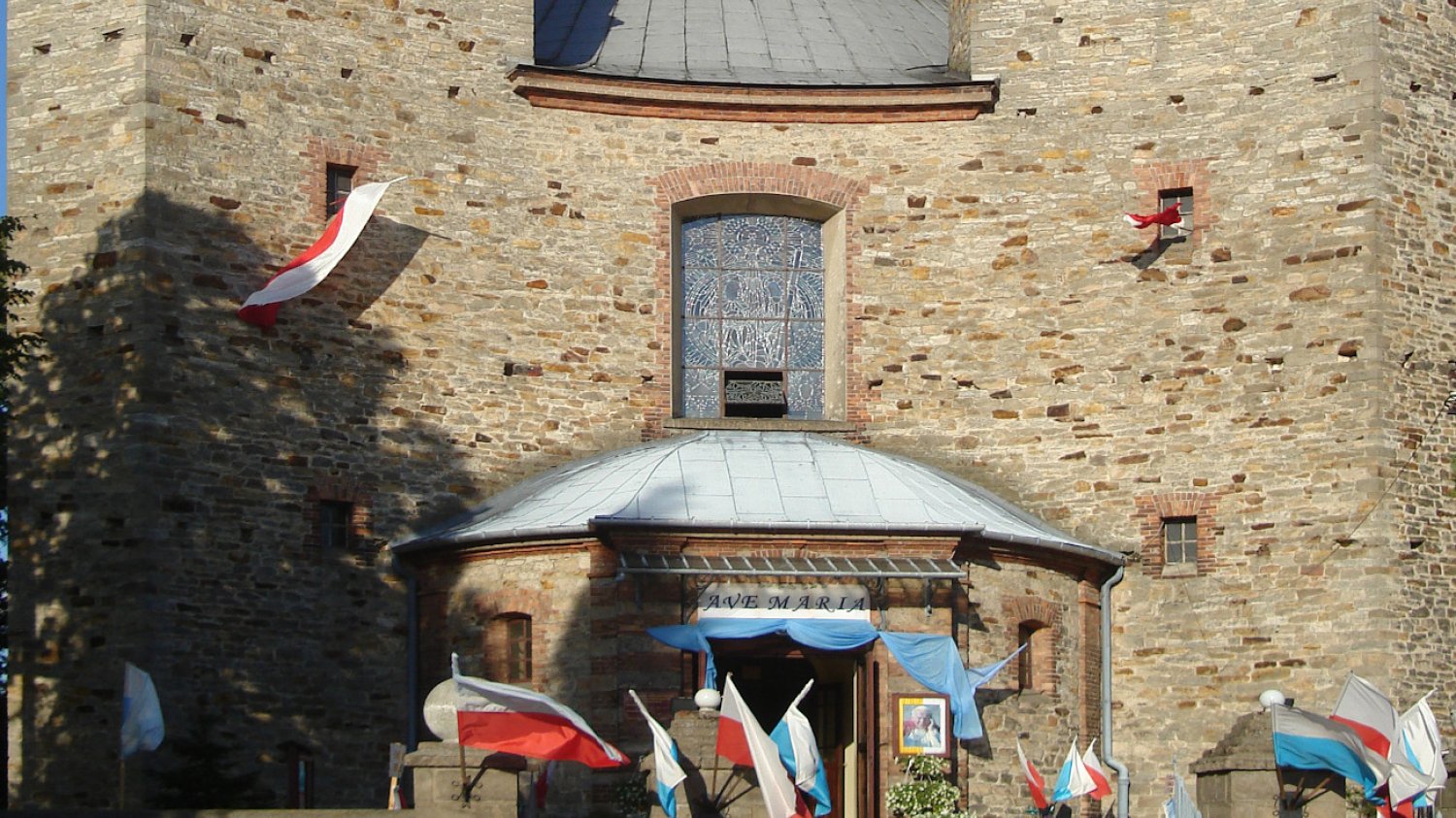Wierni z parafii pw. Świętej Trójcy w Fałkowie zbuntowali się przeciwko proboszczowi.