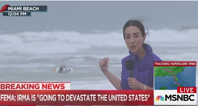 Reporterkę relacjonującą nadejście huraganu czekała niemiła niespodzianka