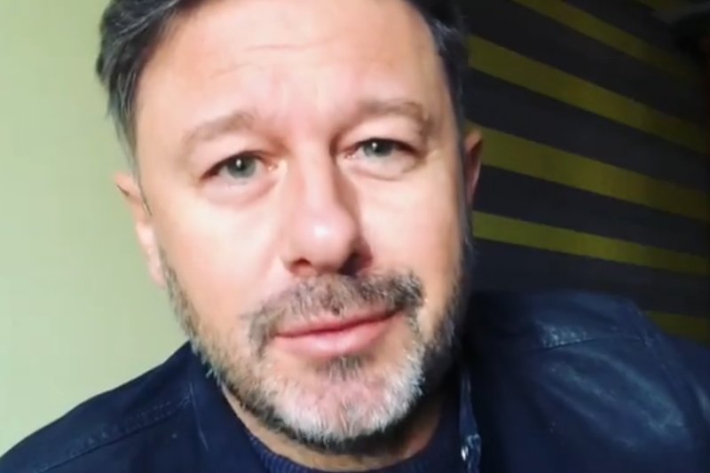 Andrzej Piaseczny skomentował wieści o coming oucie?