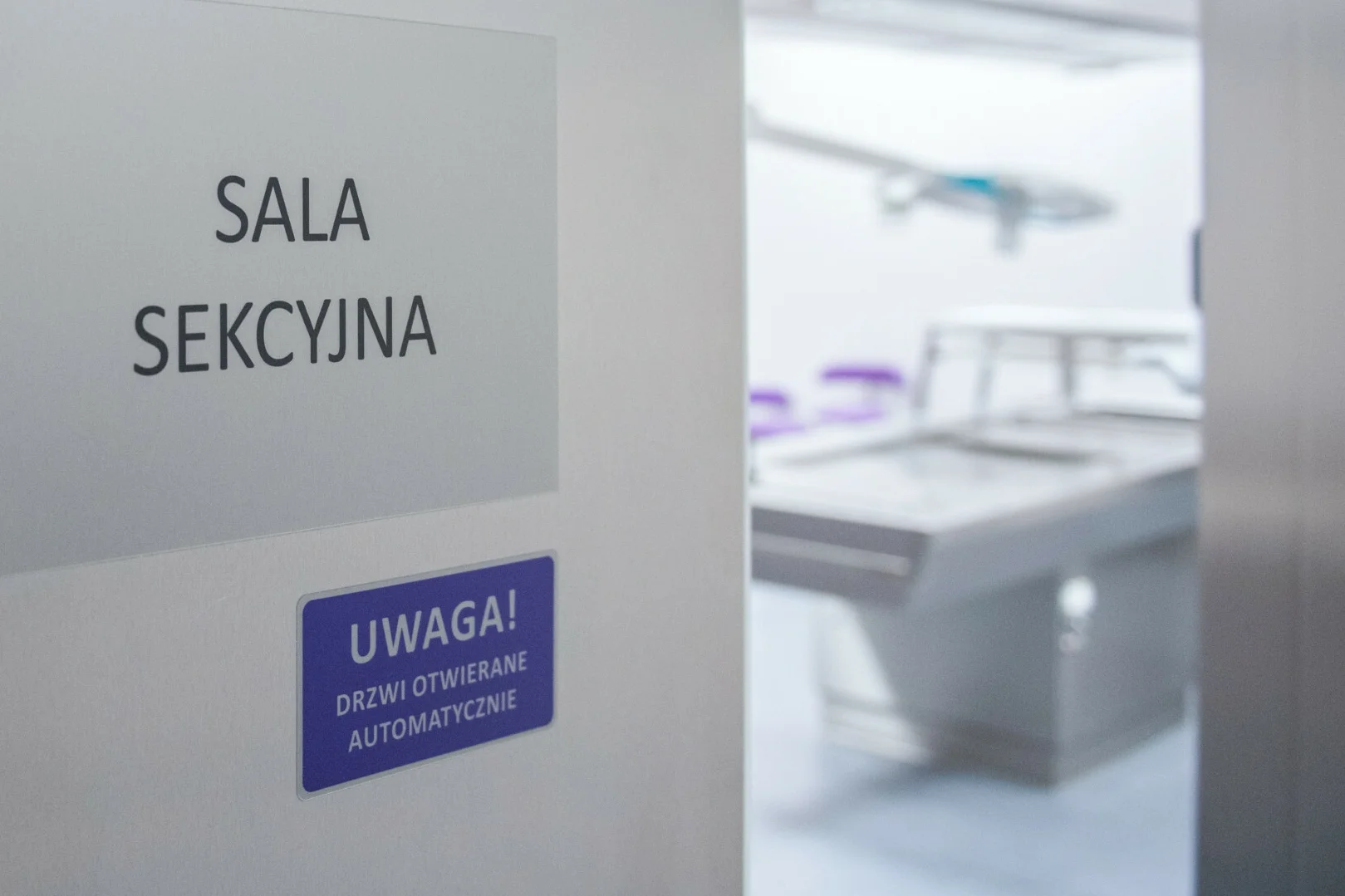Zwłoki w mieszkaniu księdza. Mamy informacje od śledczych po sekcji.