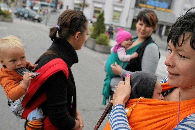 Podpisano umowy z partnerami programu Karta Dużej Rodziny. Będzie więcej zniżek dla jej posiadaczy.