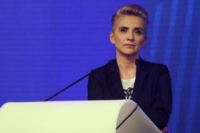 Joanna Scheuring–Wielgus (bezpartyjna) startuje w wyborach do Sejmu. Jest dwójką Lewicy w okręgu toruńskim.