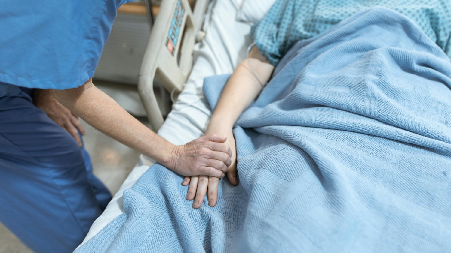 Jaka jest "godzina śmierci"? To wtedy umiera najwięcej ludzi O której godzinie umiera najwięcej ludzi? Według wierzeń między 3:00 a 4:00 nad ranem