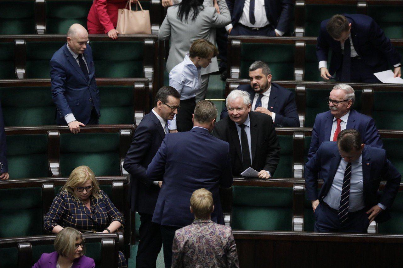 Sejm udzielił wotum zaufania rządowi Mateusza Morawieckiego. 235 posłów zagłosowało za udzieleniem wotum zaufania rządowi Mateusza Morawieckiego.