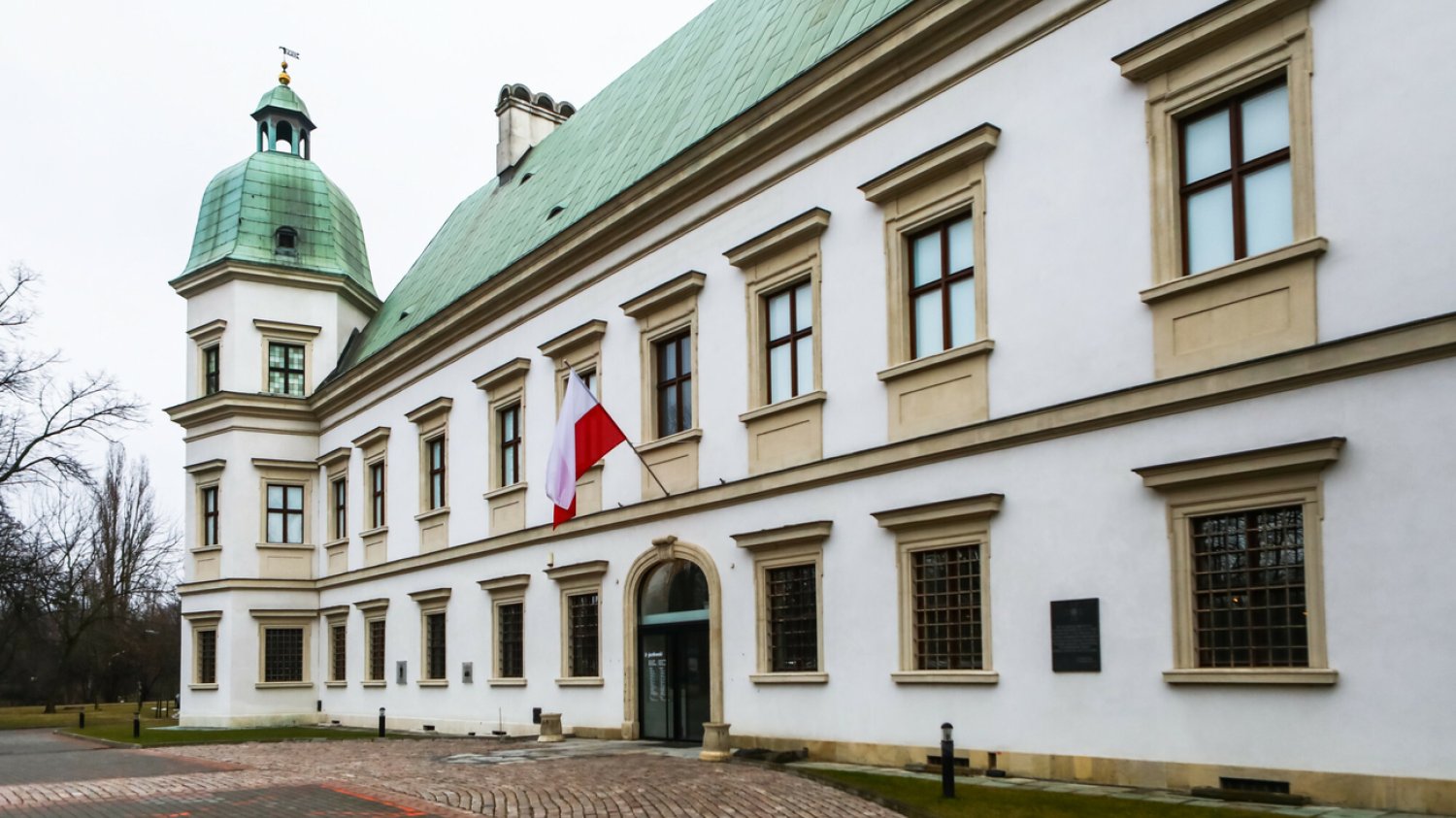 12 artystów żąda wycofania swoich prac z wystawy organizowanej przez CSW Zamek Ujazdowski w Warszawie.