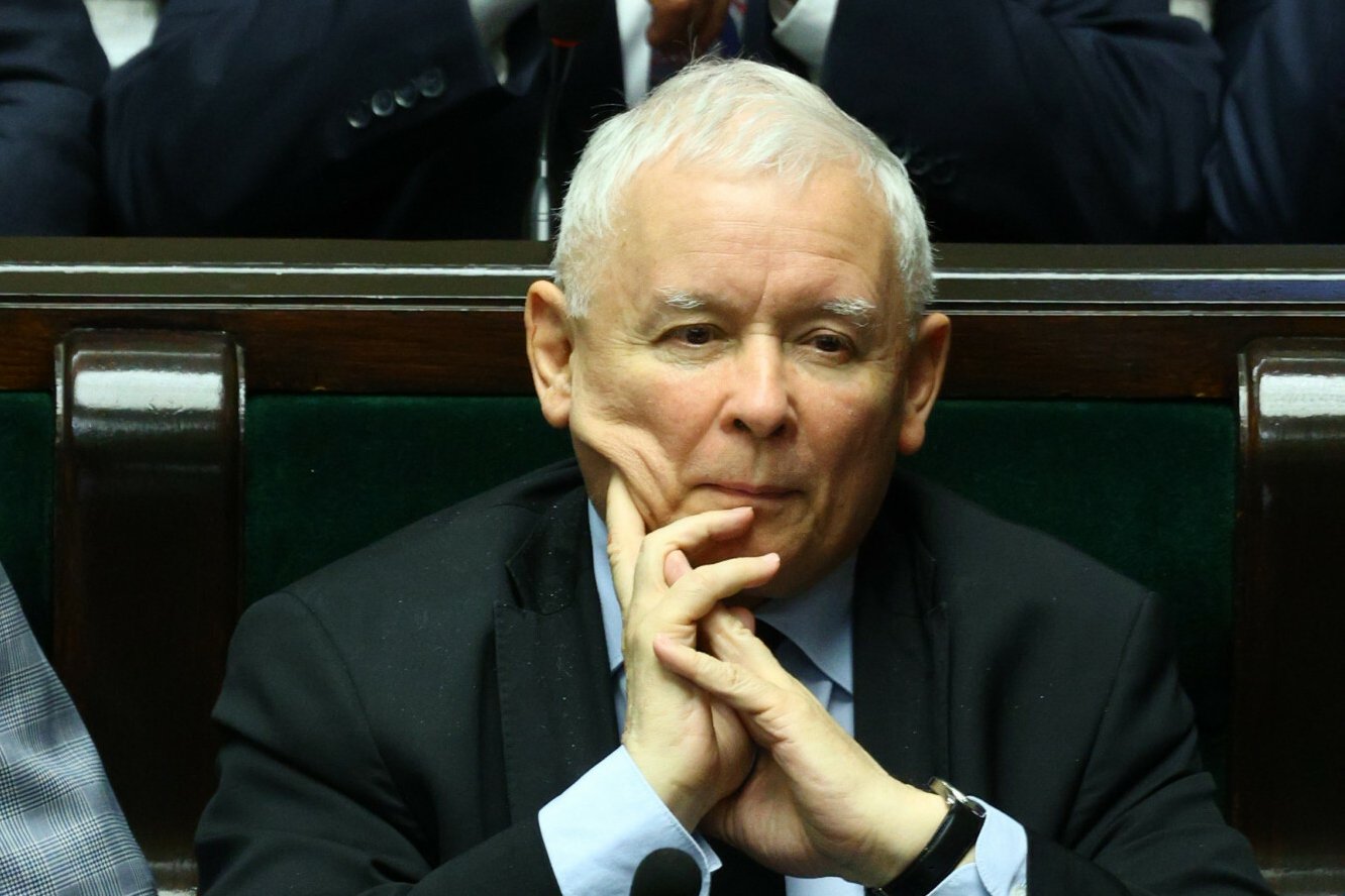 Prawo i Sprawiedliwość coraz gorzej wypada w sondażach.