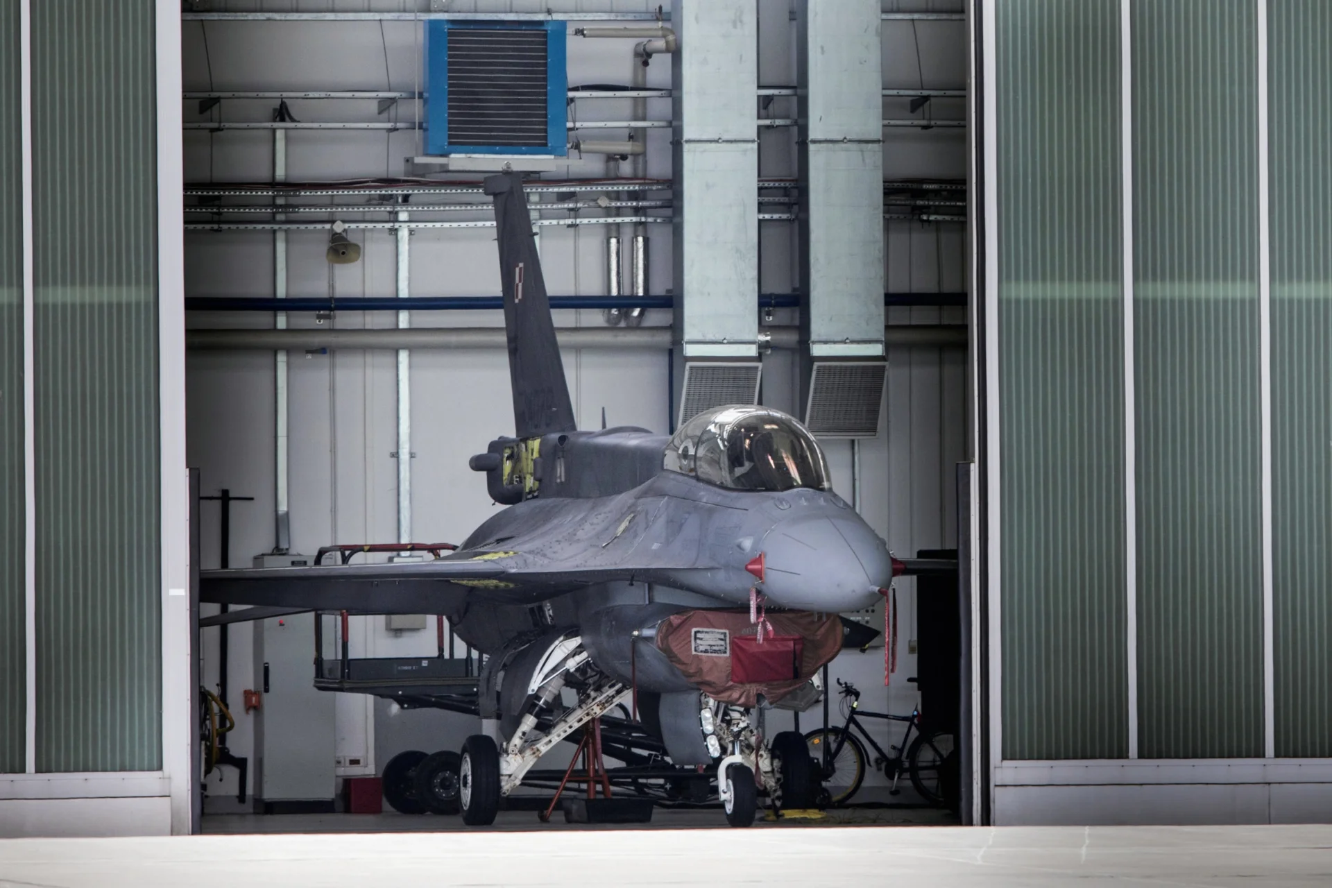 Co oznacza dla naszej armii utrata kosztownego F-16? Wyjaśniamy