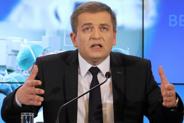 Premier Ewa Kopacz wezwała ministra zdrowia Bartosza Arłukowicza do KPRM.