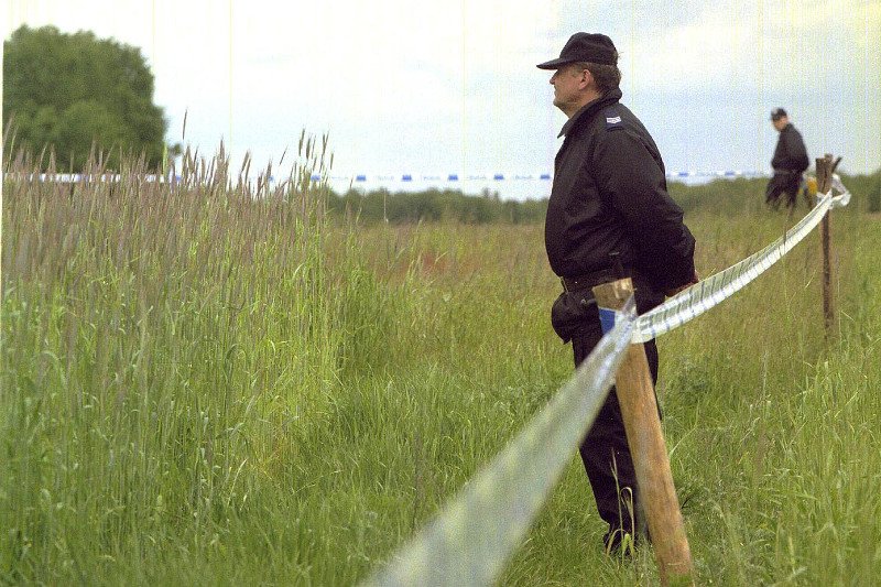 Policja znalazła zwłoki noworodka. Prokuratura uważa, że ojcem dziecka jest 16-latek. Matka ma 14 lat.