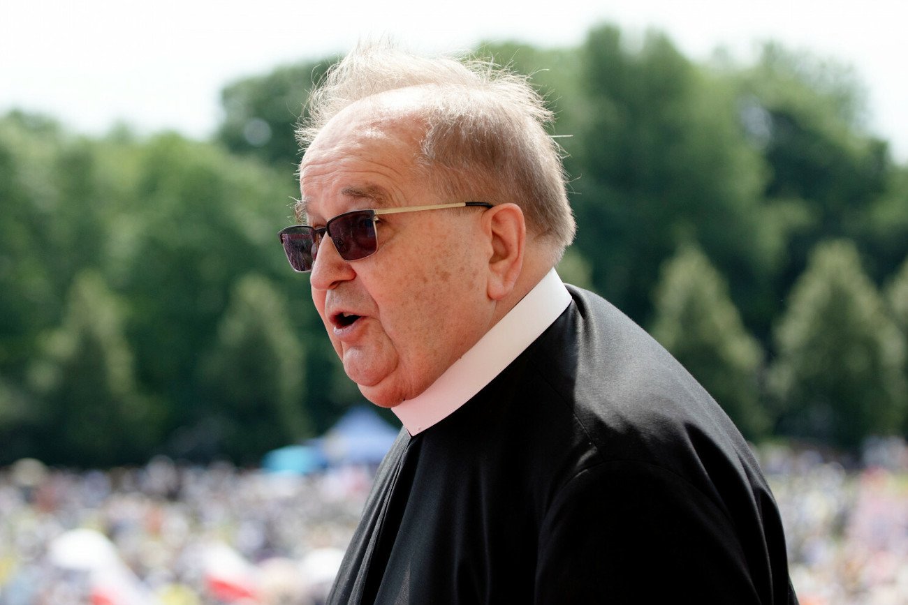 Nowe maile opublikowane w ramach afery mailowej, które rzekomo mają należeć do szefa polskiego rządu, dotyczą przede wszystkim ojca Tadeusza Rydzyka.