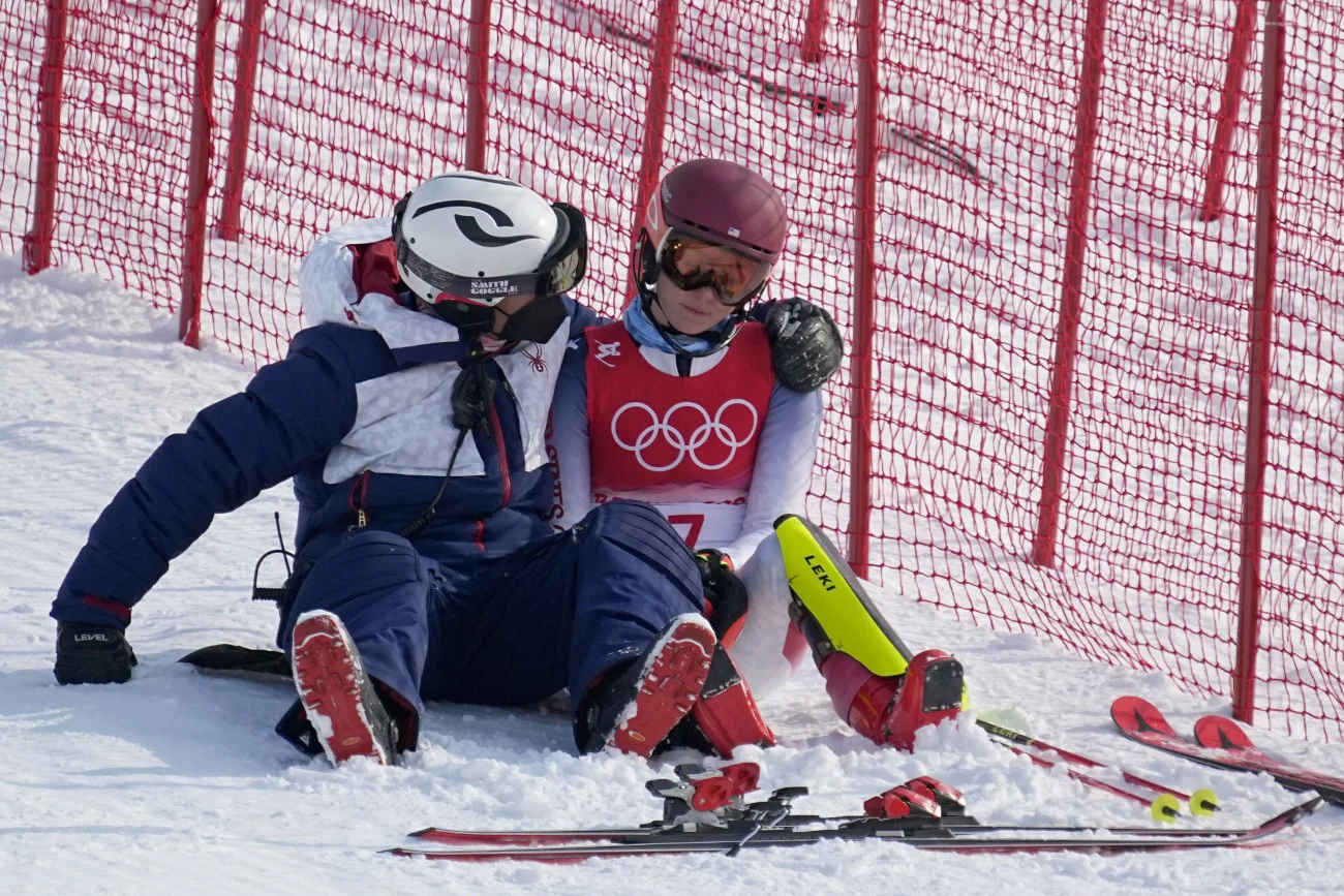 Mikaela Shiffrin wypadła z trasy slalomu podczas rywalizacji olimpijskiej. Amerykanka podobnie zakończyła slalom gigant.