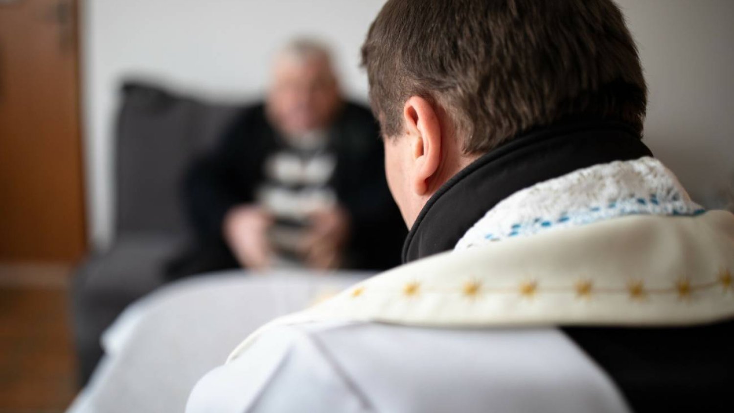 Ksiądz wydał wytyczne z okazji kolędy. Nawet ateiści zrozumieją