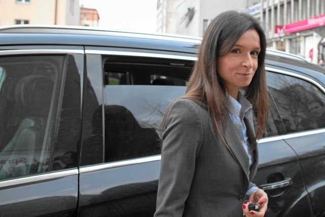 Skradzione Audi Marty Kaczyńskiej złodziej w ciągu kilku godzin sam odstawił pod komisariat.