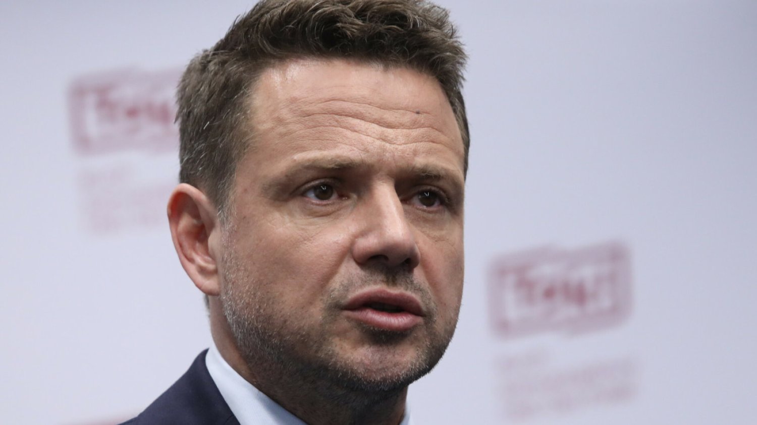 Trzaskowski krytykuje politykę Orbána. "Bohater snów Kaczyńskiego".