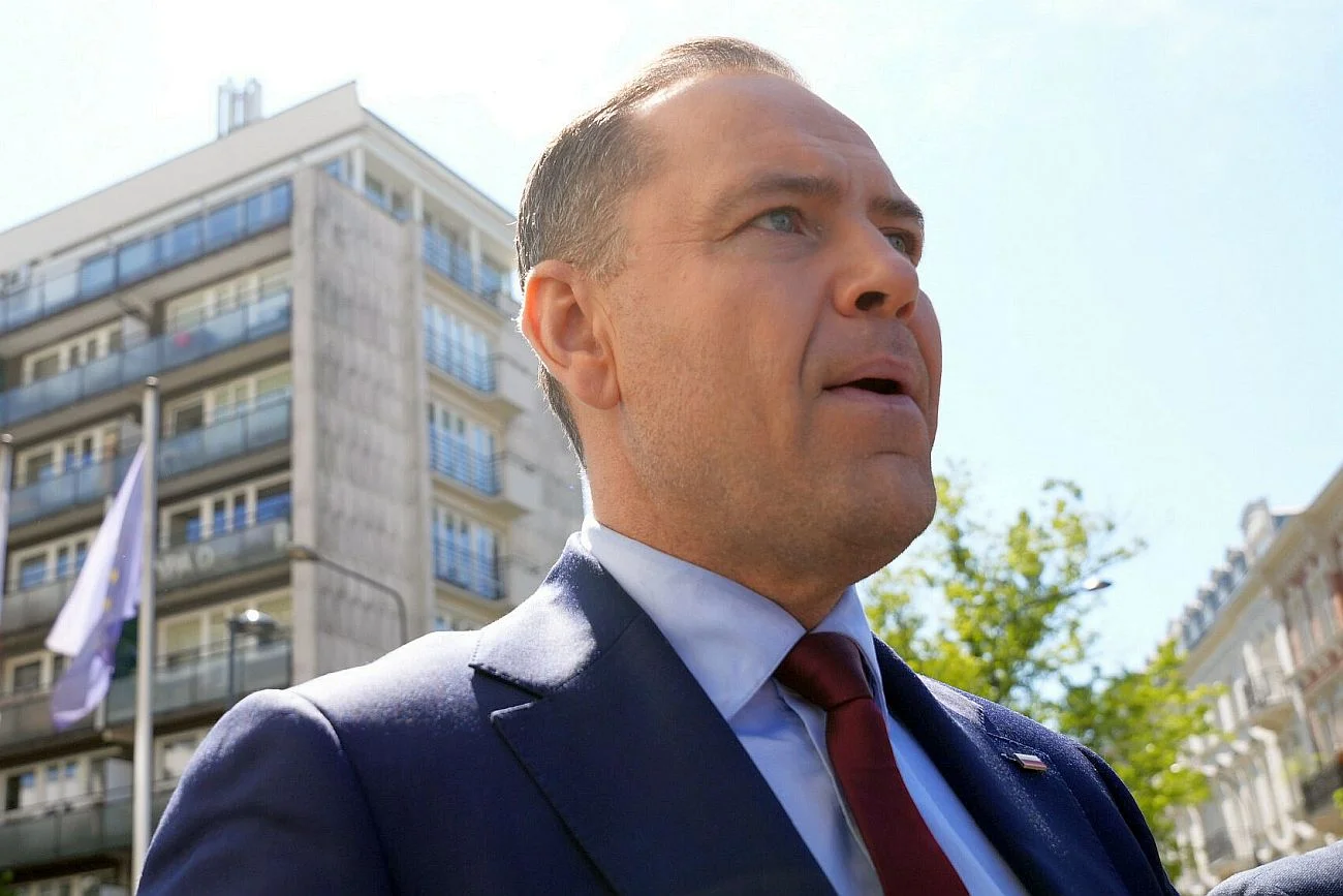 Posłowie KO zaproponowali Nawrockiemu poddanie się badaniom na wariografie Posłowie KO zaproponowali Nawrockiemu poddanie się badaniom na wariografie