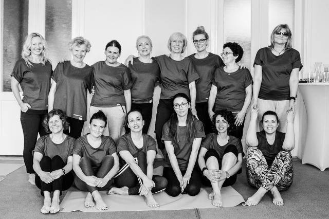 Sześć par matek i córek – laureatki konkursu „Energia od pokoleń powered by Pharmaton Geriavit”. Finał konkursu odbył się 25-26 czerwca w Warszawie