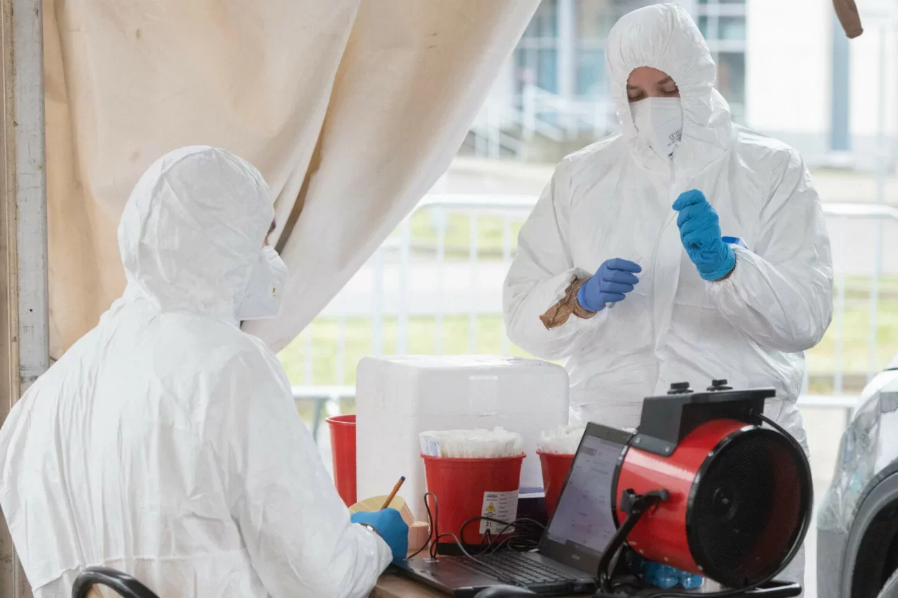 Ile zakażeń koronawirusem? MZ opublikowało nowy bilans COVID-19.