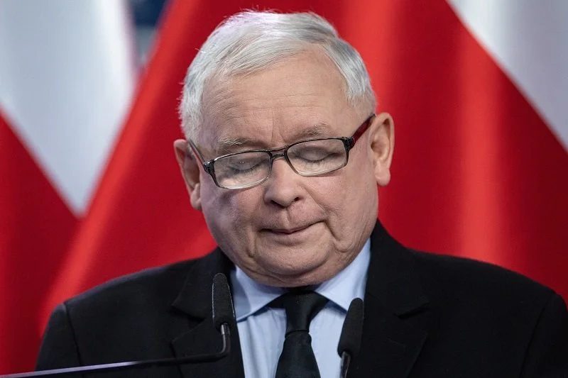 Jarosław Kaczyński nie ma powodów do zadowolenia.