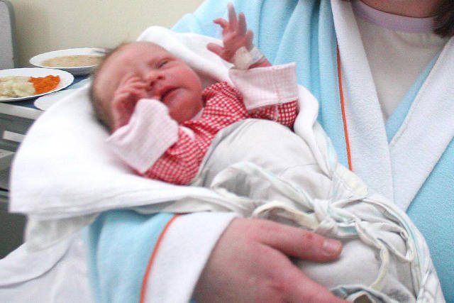 Z wyliczeń Centrum im. Adama Smitha wynika, że wychowanie jednego dziecka kosztuje od 176 do 190 tys. zł