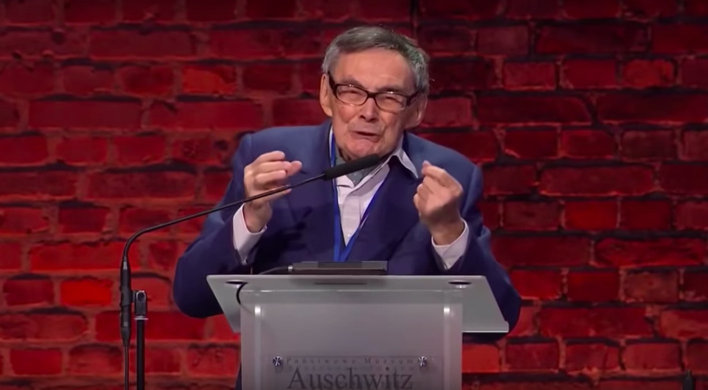 Marian Turski - przemówienie 75 rocznica wyzwolenia Auschwitz. Zrzut ekranu.