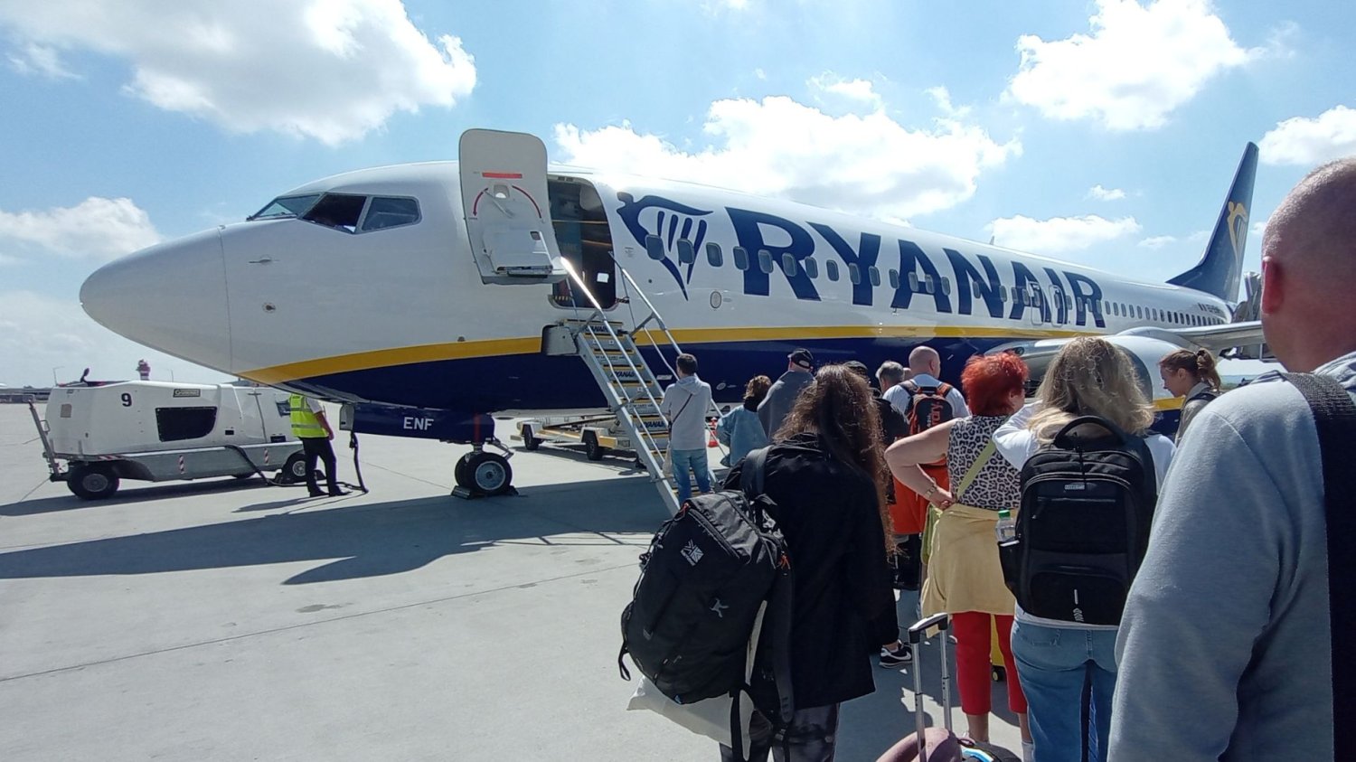 Dwa bagaże za darmo w Ryanairze? Trwają prace nad projektem