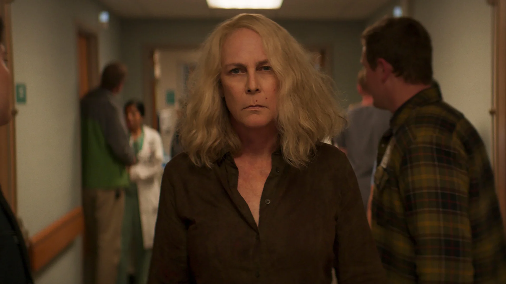 Jamie Lee Curtis jako Laurie Strode.
