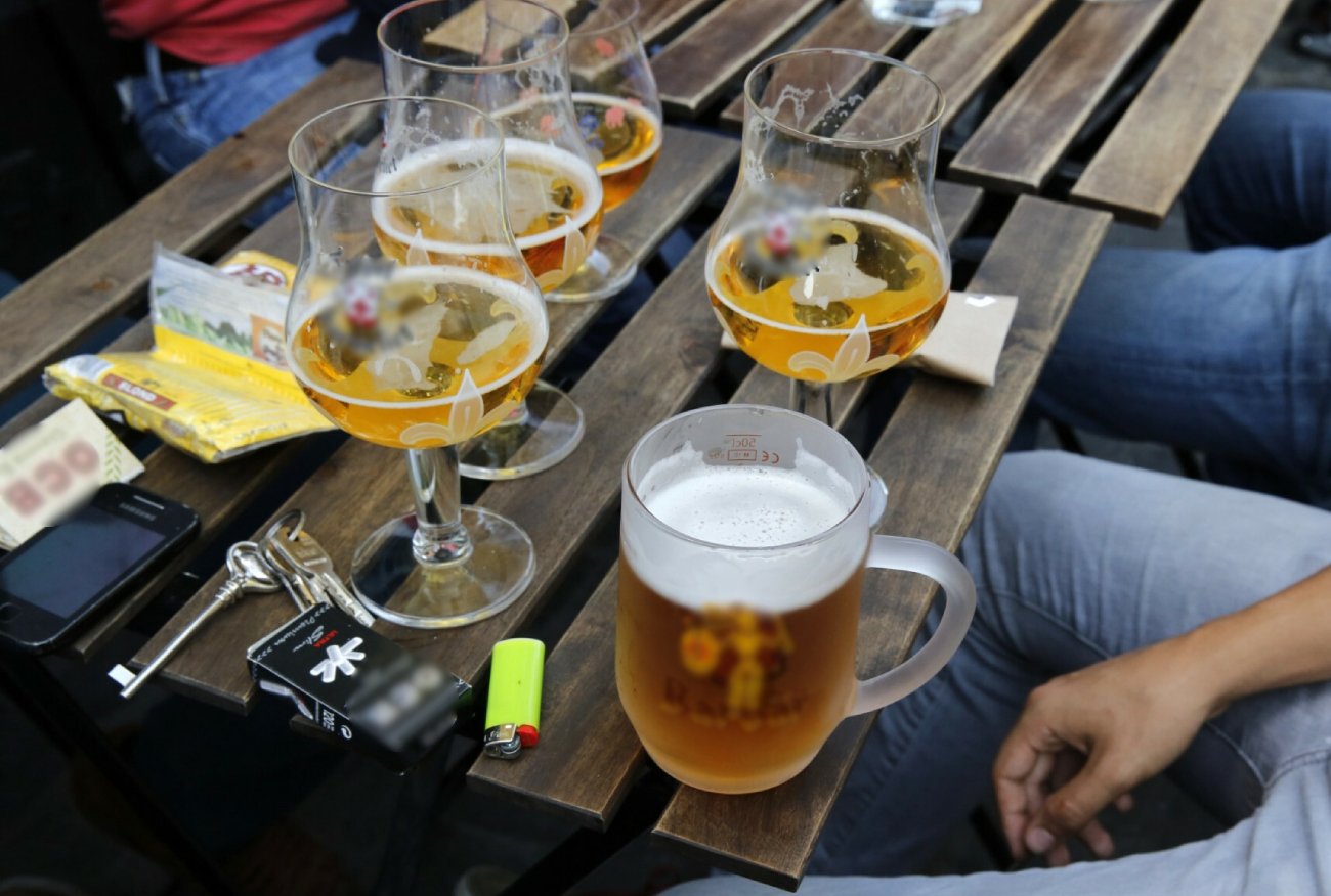 Ekspert o piciu przy dzieciach i reklamach alkoholu: to zbrodnia