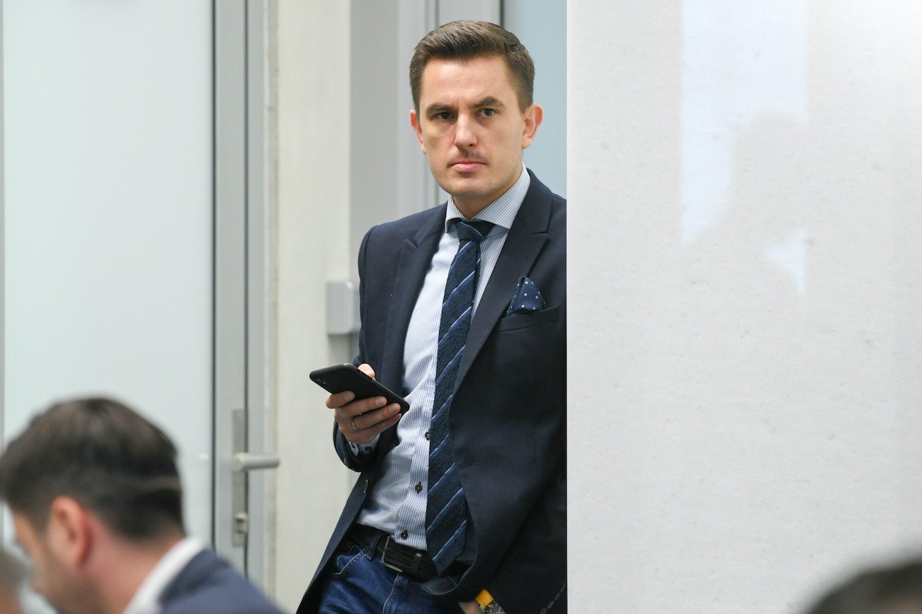 Sejm. Poseł Arkadiusz Myrcha (KO) zadawał pytania o Pegasusa Prokuraturze Krajowej, gdy przewodniczący Marek Ast (PiS) nagle zamknął posiedzenie Komisji Sprawiedliwości i Praw Człowieka.